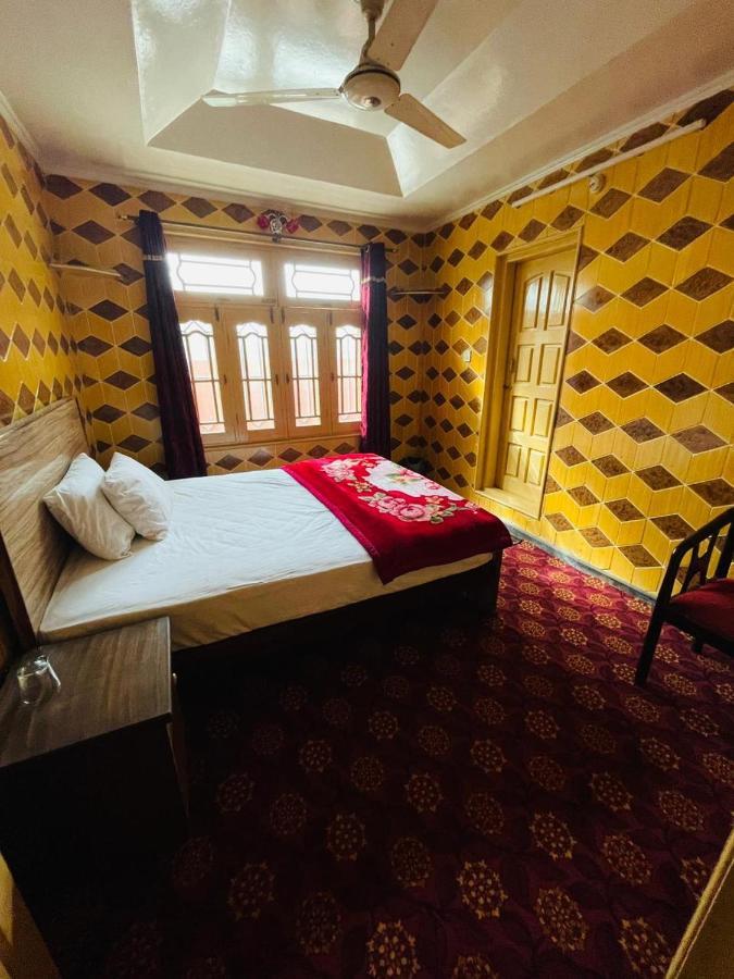 Laal Haveli Hotell Skardu Exteriör bild