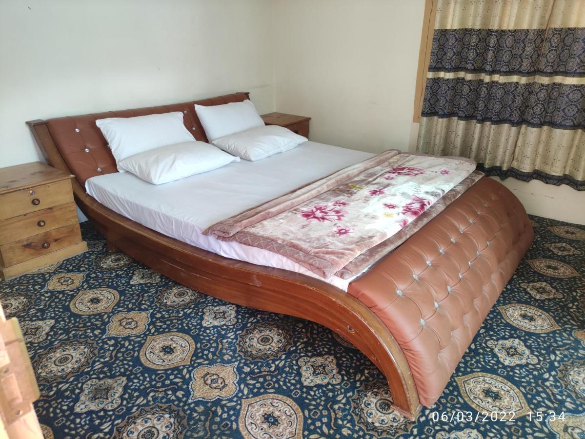Laal Haveli Hotell Skardu Exteriör bild